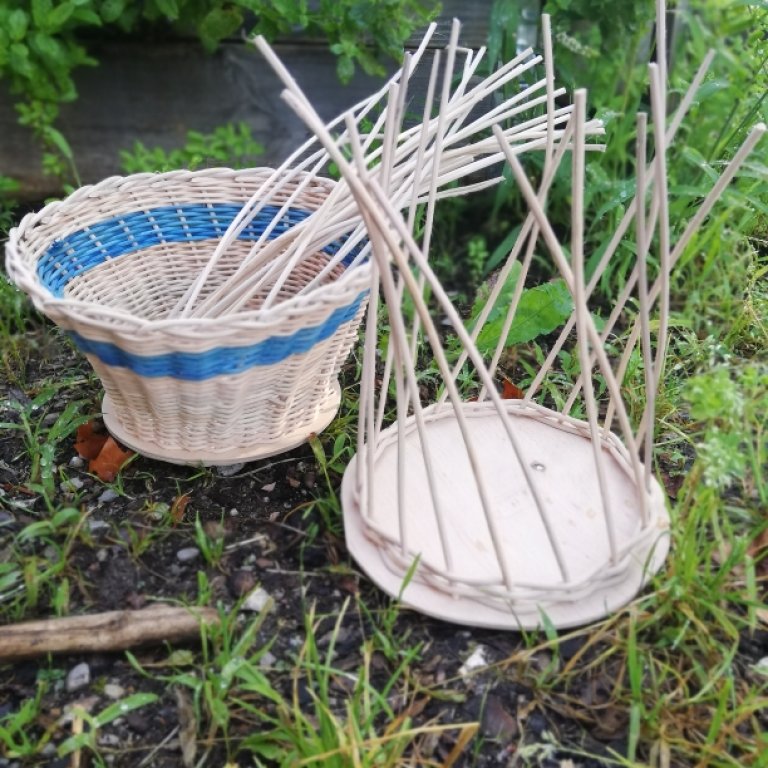 Korbflechten mit Peddigrohr